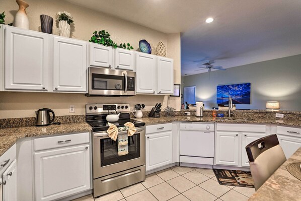 Interior - Spacious Clermont Getaway ~ 10 Miles to Disney! (Clermont)