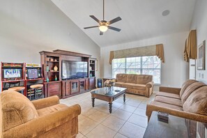 House (Multiple Bedrooms) | Interior