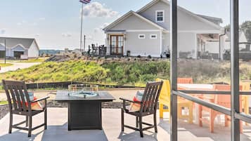 Cottage (2 Bedrooms) | Interior