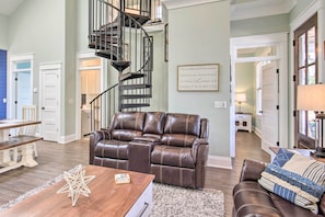 Cottage (2 Bedrooms) | Interior