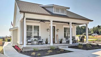 Cottage (2 Bedrooms) | Exterior