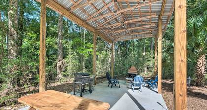 Serene Old Town Getaway Near Suwannee River!