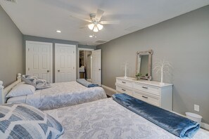 House (3 Bedrooms) | Interior - Spacious Arcadia Escape Near Public Boat Ramp (Arcadia)