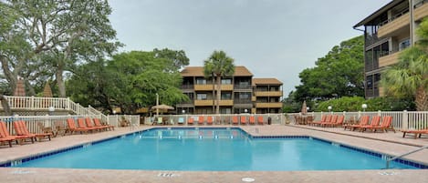 Apartment (2 Bedrooms) | Front of property