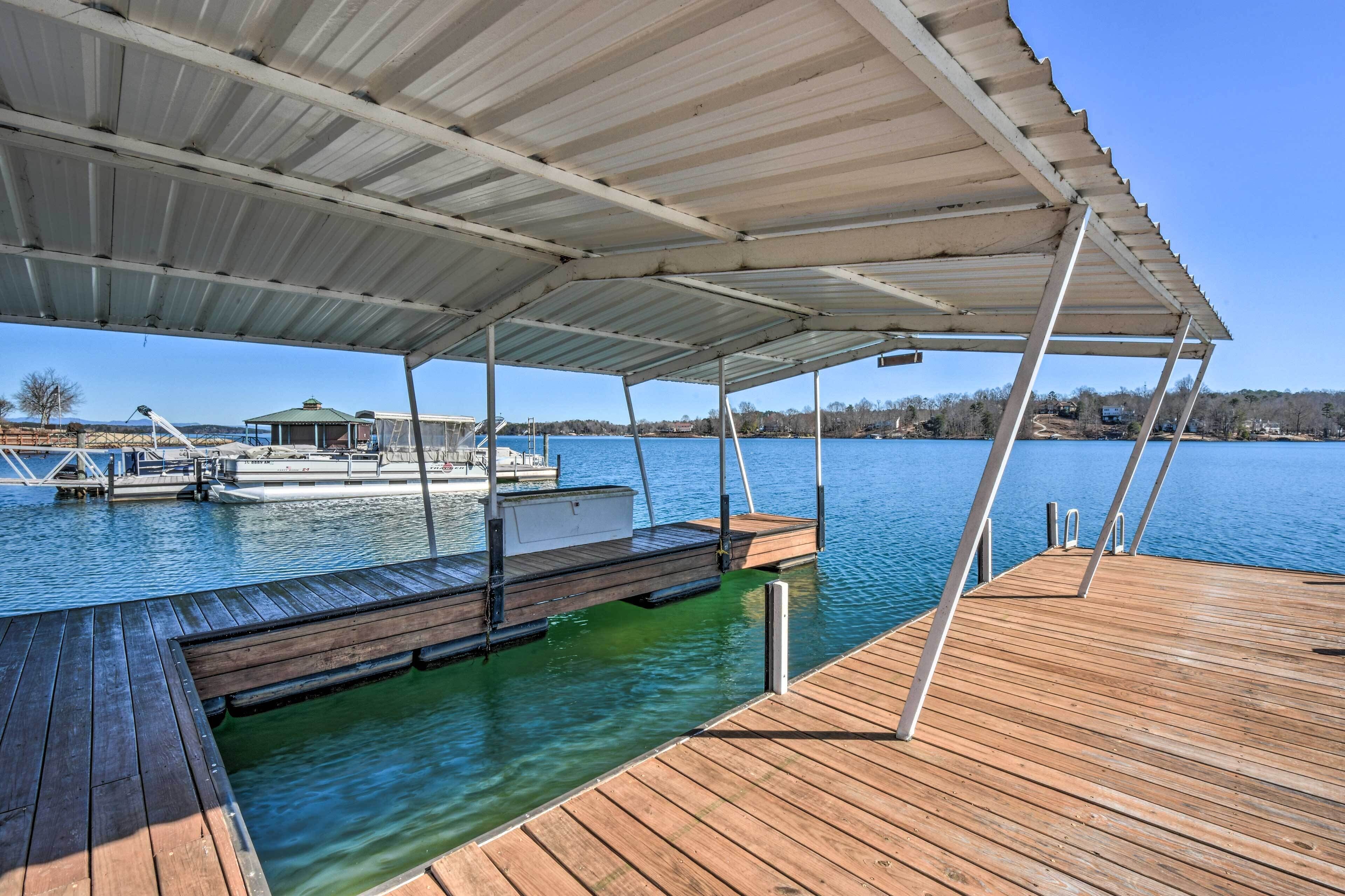 Stunning Seneca Home w/ Lake Keowee Access!