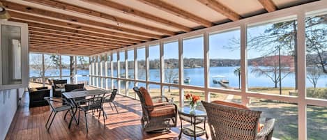 House (4 Bedrooms) | Front of property