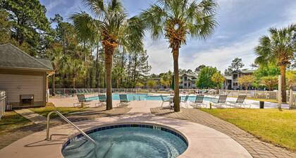 True Blue Golf Resort Condo - 3 Mi to Beach!