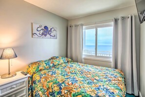 Apartment (2 Bedrooms) | Interior - Direct Beach Access: North Myrtle Condo! (North Myrtle Beach)