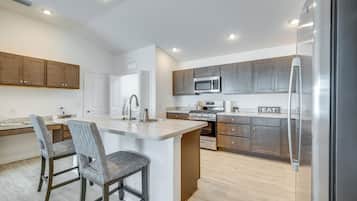 Casa (2 Bedrooms) | Interior