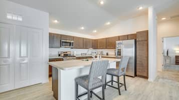 Nhà (2 Bedrooms) | Nội thất