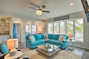 Apartment (2 Bedrooms) | Interior - Lake Keowee Resort Condo: Waterfront Balcony (Salem)