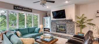 Lake Keowee Resort Condo w/ Fantastic View