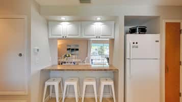 Rumah (2 Bedrooms) | Interior