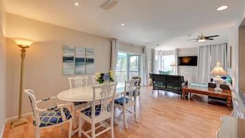 Hus (2 Bedrooms) | Innvendig