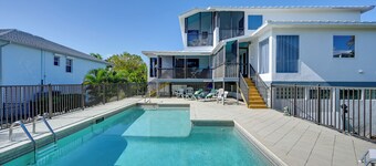 Sunny Marco Island Gem w/ Shared Pool & Dock!