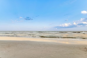 Apartment (2 Bedrooms) | Interior - Updated Resort Condo, Walk to Myrtle Beach! (Myrtle Beach)