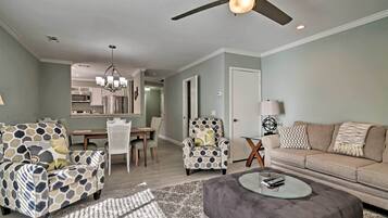 Apartment (3 Bedrooms) | Front of property