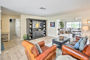 Interior - Canal-front Cape Coral Family Home: Pets Welcome (Cape Coral)