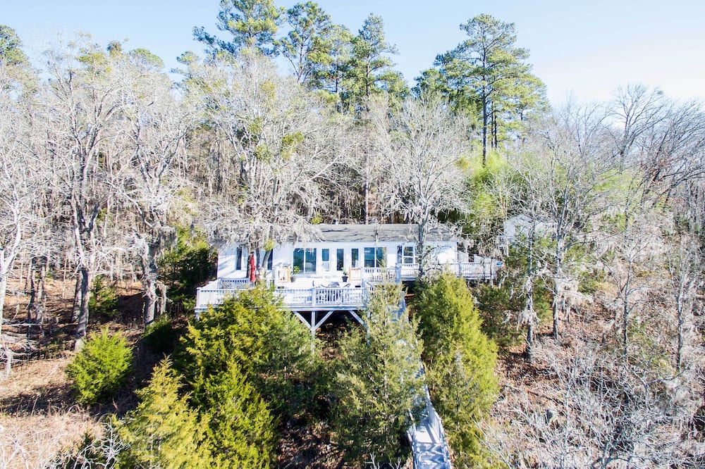Unique Camden Waterfront w/ Spectacular Views! - Great Falls, SC
