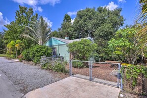 House (2 Bedrooms) | Interior - Vibrant Rockledge Home ~ 2 Mi to Cocoa Village! (Rockledge)