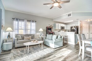 Apartment (2 Bedrooms) | Front of property