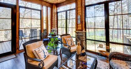 West Union Townhome w/ Patio & Lake View