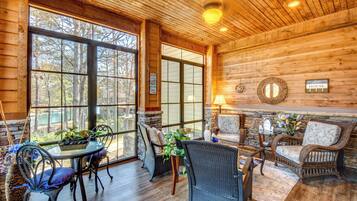 Apartment (3 Bedrooms) | Interior