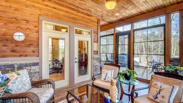 Apartment (3 Bedrooms) | Interior