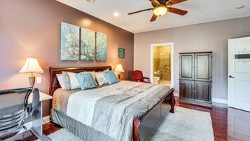 House (5 Bedrooms) | Interior