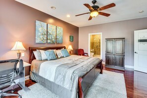 House (5 Bedrooms) | Interior