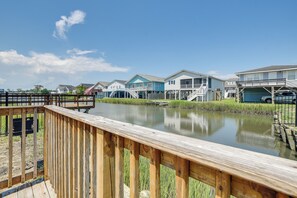 House (4 Bedrooms) | Interior - Waterfront Home w/ Deck in North Myrtle Beach! (North Myrtle Beach)