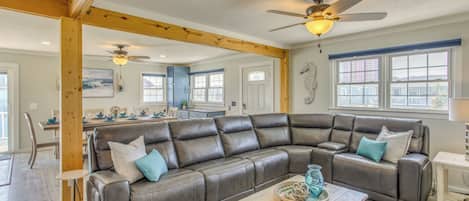 House (4 Bedrooms) | Interior