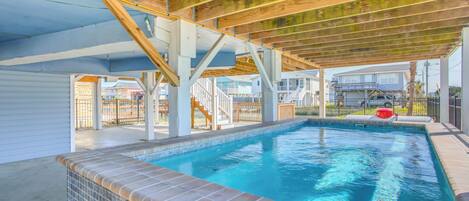 House (4 Bedrooms) | Front of property