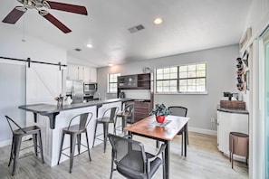 Interior - Hawthorne Hideaway w/ Waterfront Fire Pit! (Hawthorne)