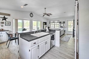 Casa (2 Bedrooms) | Interior