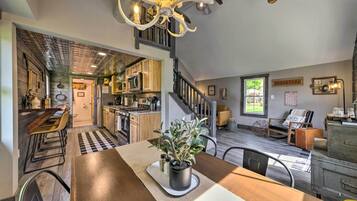 House (1 Bedroom) | Front of property