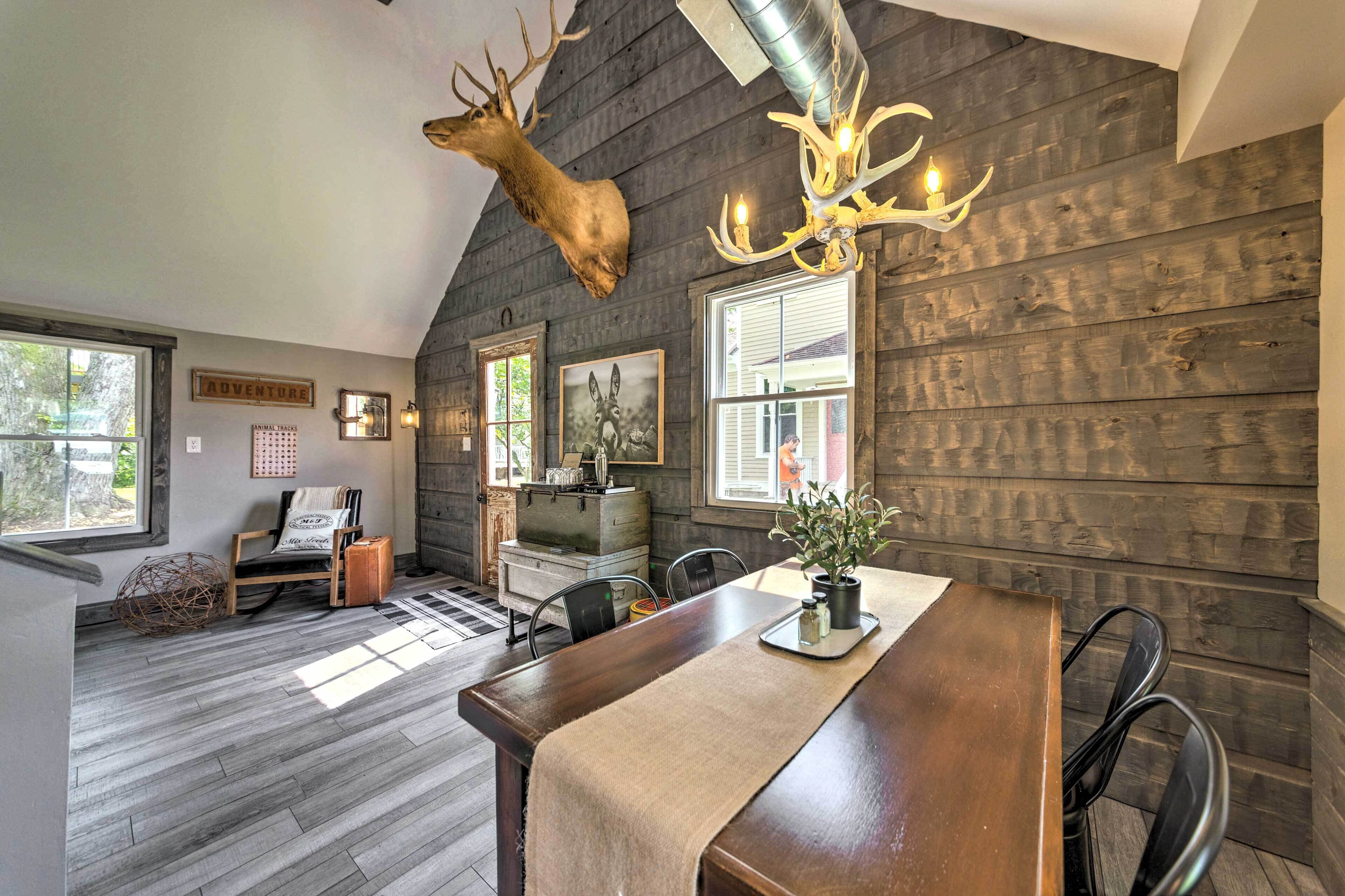 The Reubling House - Modern-rustic Cabin!