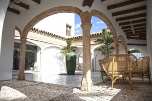 Terrace/patio - JARDINES DE LA MATA BOUTIQUE BEACH (Mojacar)