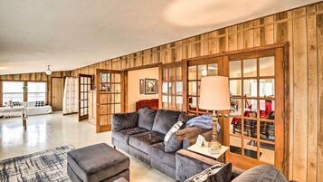 Nhà (2 Bedrooms) | Nội thất