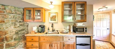 Apartment (1 Bedroom) | Interior