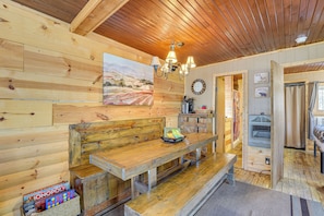 House (1 Bedroom) | Interior