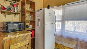 House (1 Bedroom) | Interior