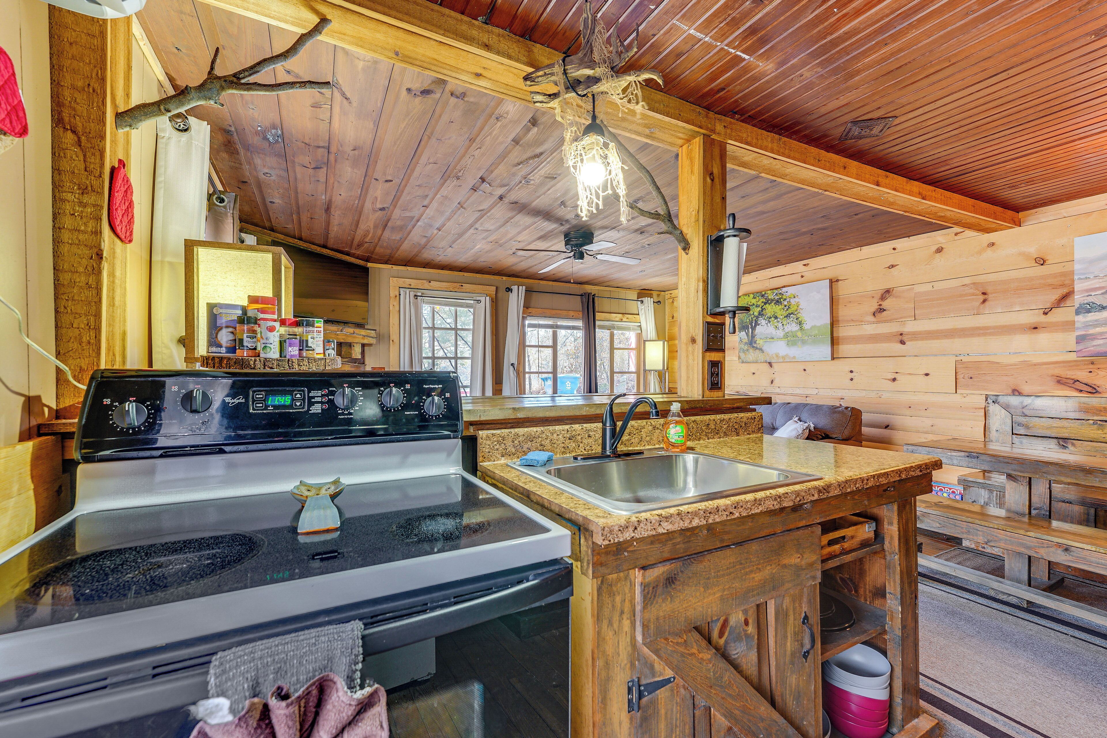 House (1 Bedroom) | Interior