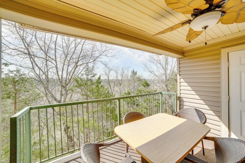 Branson Condo w/ Balcony, Near Silver Dollar City!