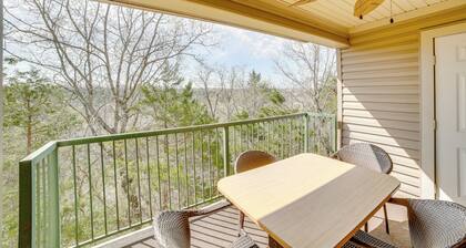 Branson Condo w/ Balcony, Near Silver Dollar City!