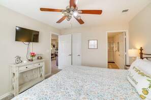 Apartment (2 Bedrooms) | Interior - Branson Condo w/ Balcony, Near Silver Dollar City! (Branson)
