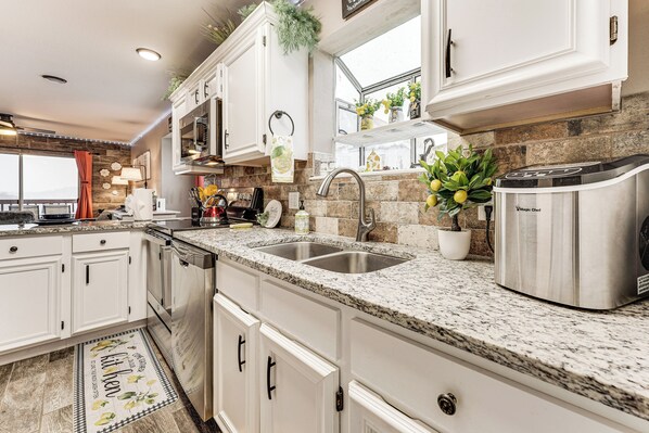 Apartment (2 Bedrooms) | Interior