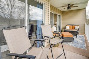 Apartment (2 Bedrooms) | Interior - Relax Fireside! Peaceful Escape Near Branson Strip (Branson)
