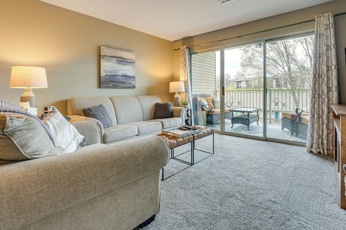 Relax Fireside! Peaceful Escape Near Branson Strip
