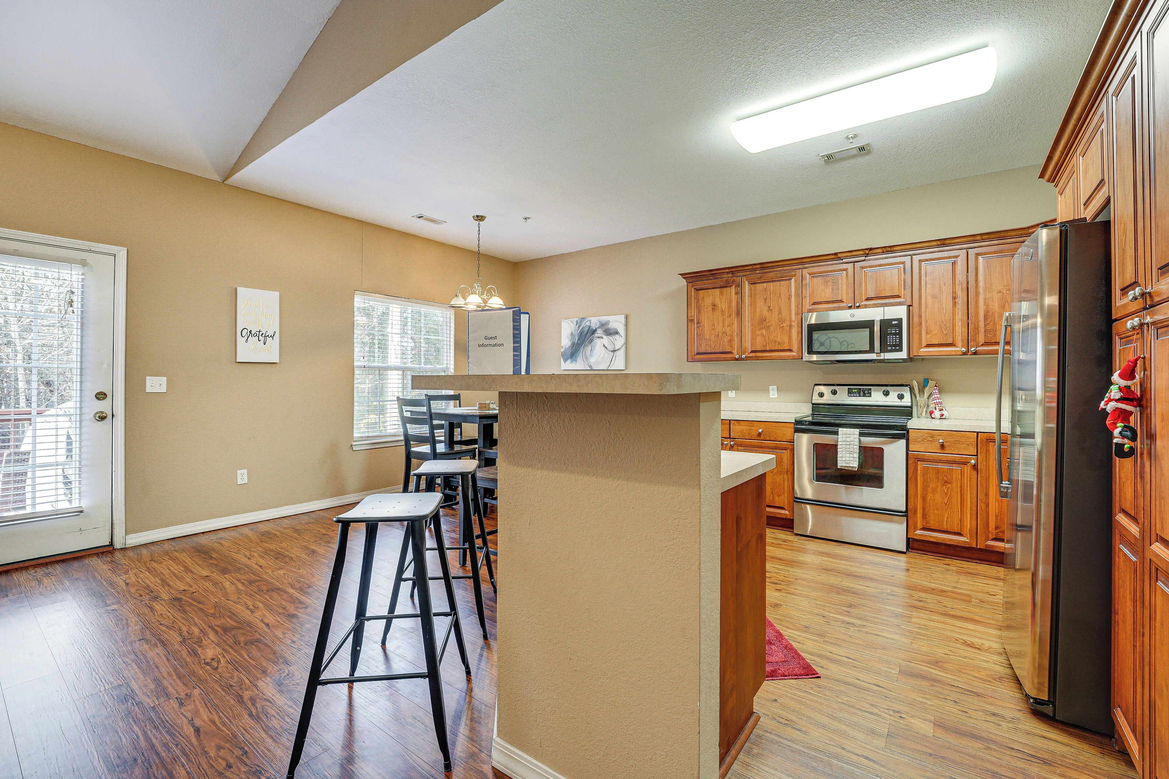 House (3 Bedrooms) | Interior